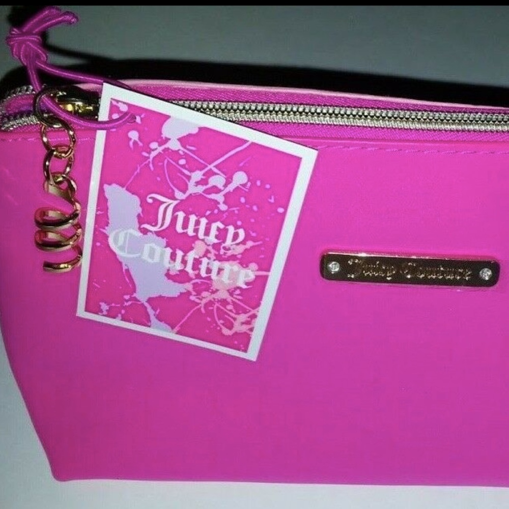 NWT JUICY COUTURE Clutch Purse BARBIE PINK w. Gold Hardware Unique Birthday GIFT